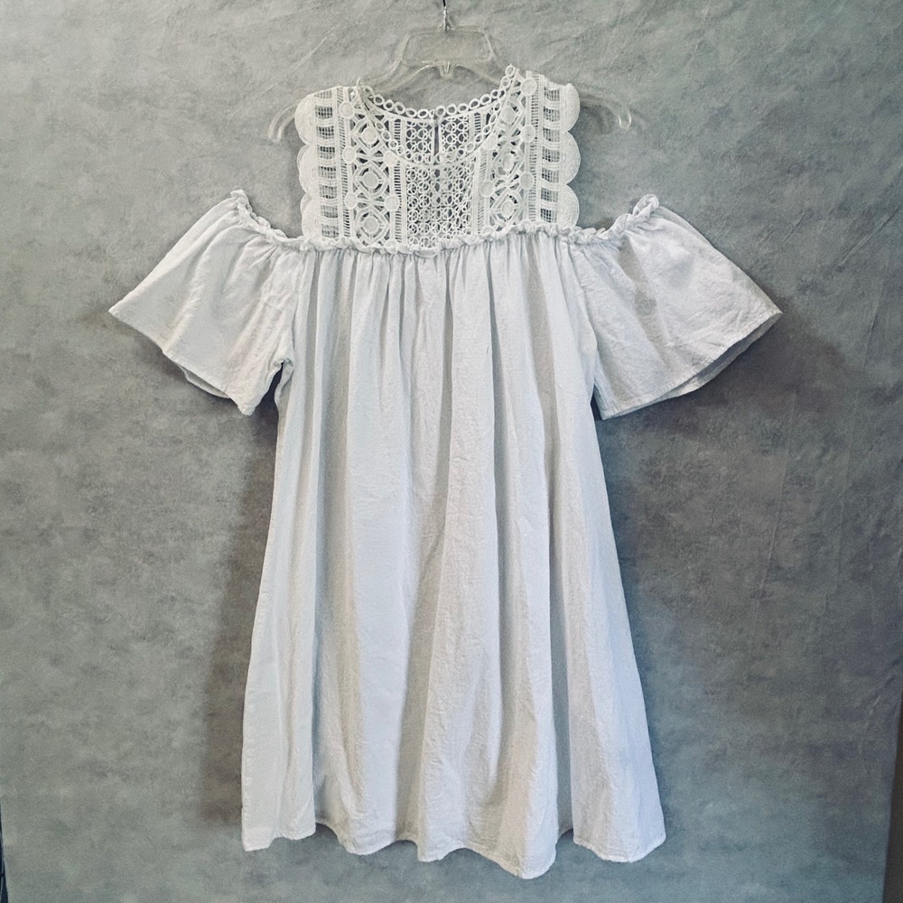 White Dress‎ Cold Shoulder Short Sleeve Lace Detail Summer Casual